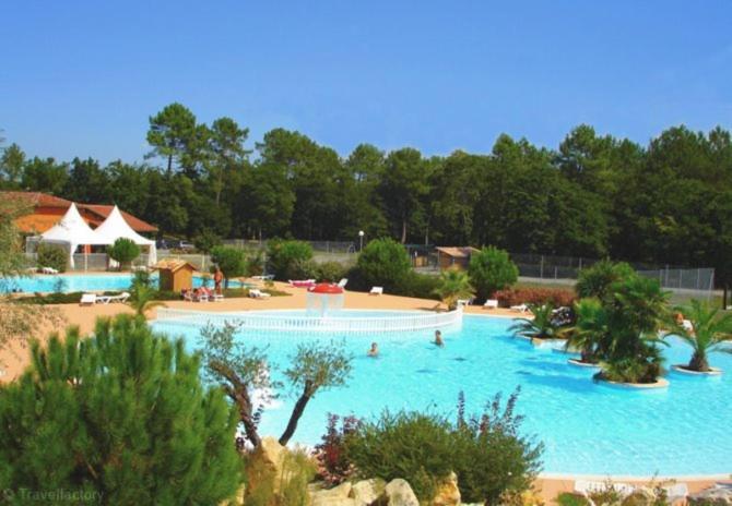 Dependance Meublee A 15Min Des Plages Oceanes Parking Velo ラ・テスト・ド・ビュシュ エクステリア 写真
